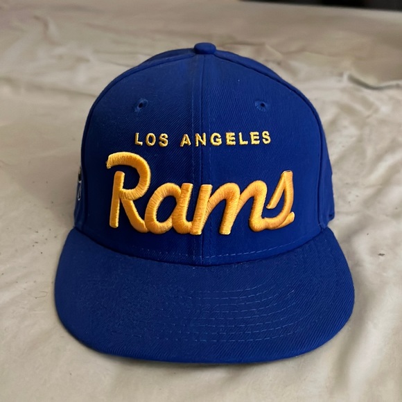 Los Angeles Rams Snap Back - Picture 1 of 4
